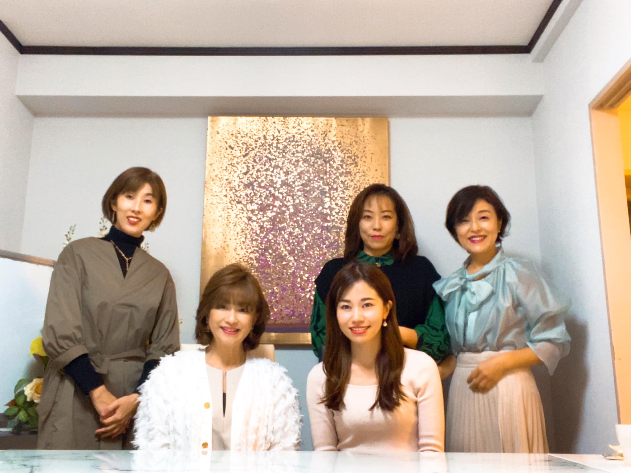 しっくりと馴染むアートがサロンに仲間入りしました。