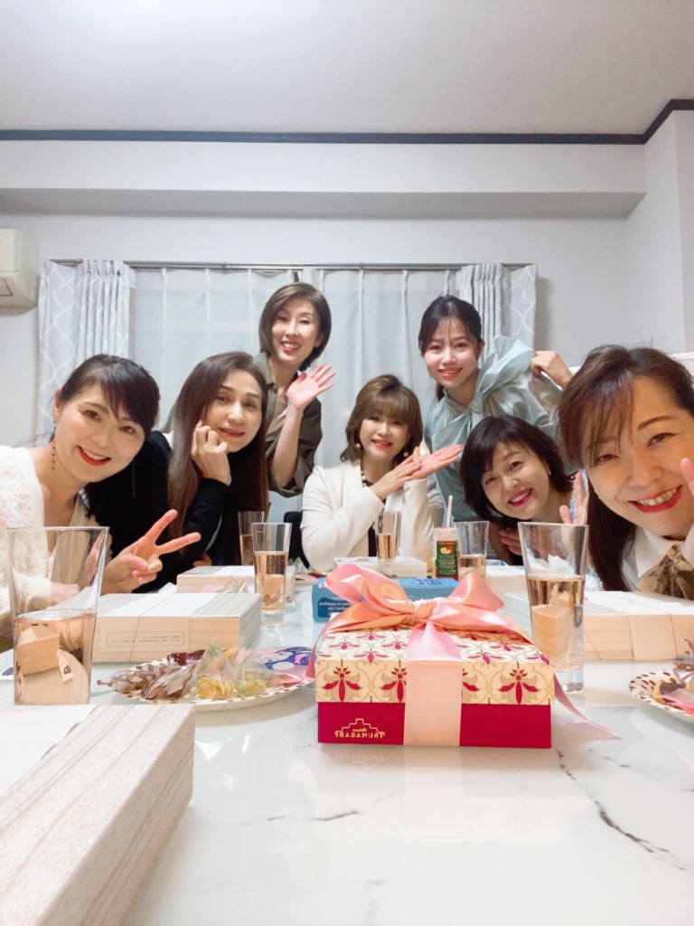 5期卒業生里恵ちゃんの送別会を開催しました！